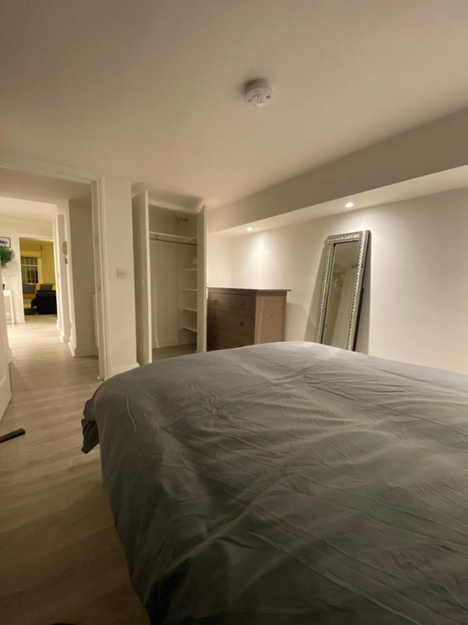 Chelsea Victorian Gem Apartment ลอนดอน ภายนอก รูปภาพ