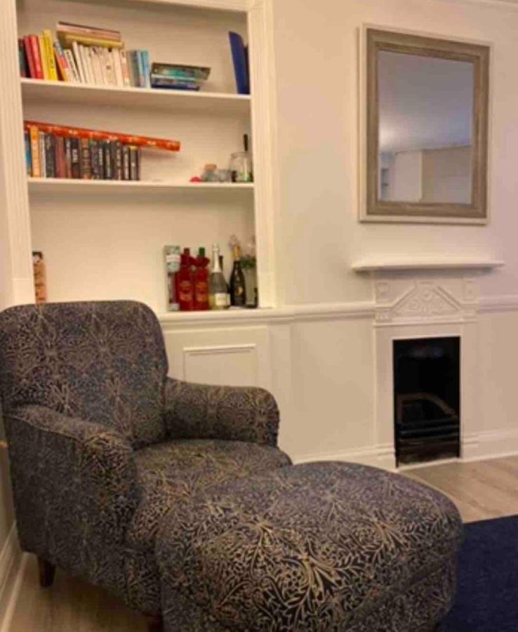 Chelsea Victorian Gem Apartment ลอนดอน ภายนอก รูปภาพ